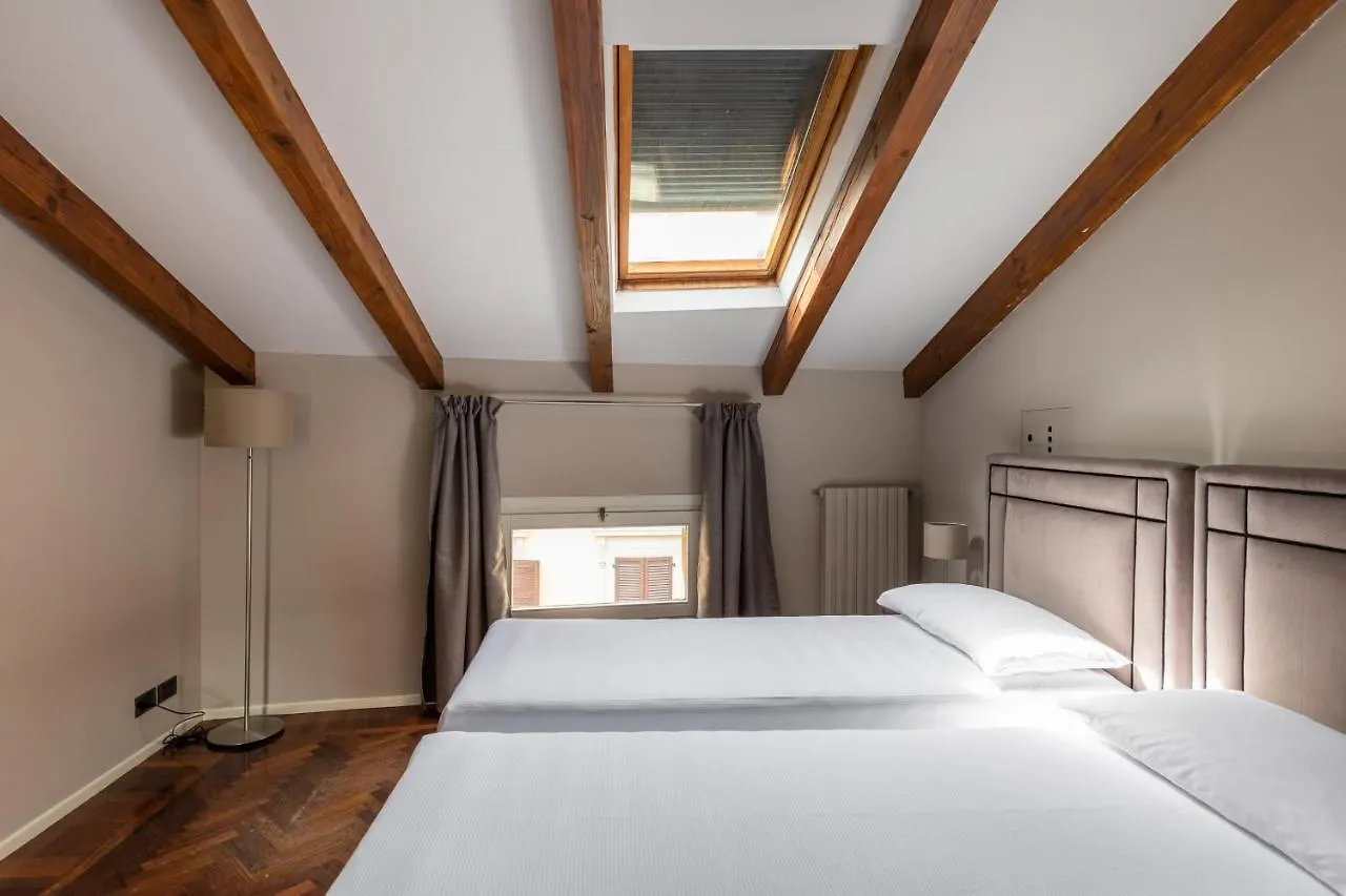Wooden Design Apartment By Wonderful Italy Bologna